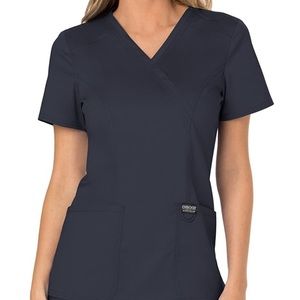Cherokee scrub top